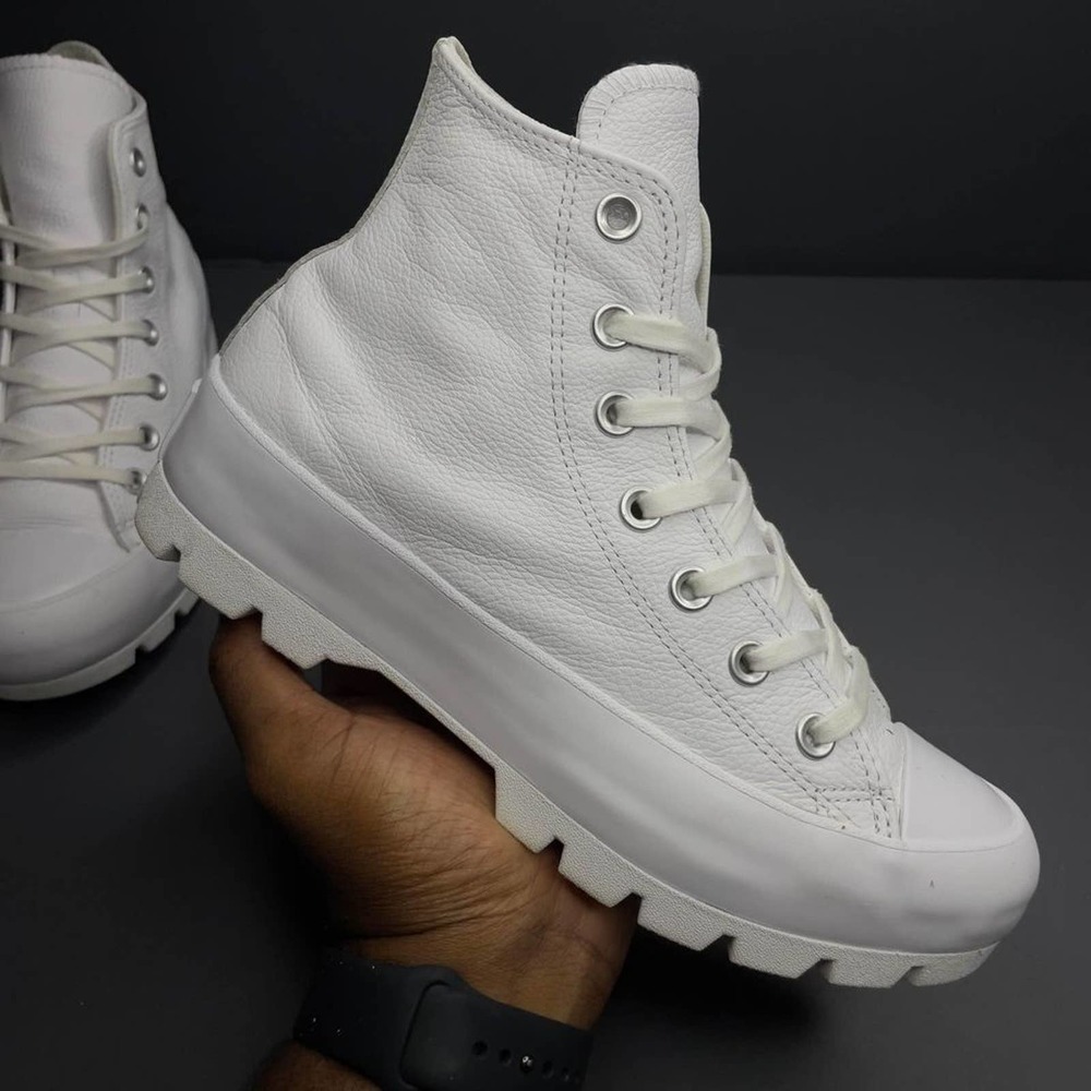 Used Converse Allstar Lugged Women Size 8